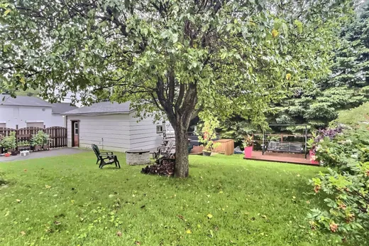 4-Plex à vendre - 135-141 Rue Angus S., East Angus, J0B 1R0