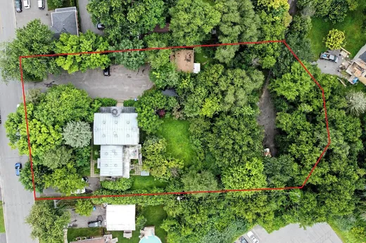 4-Plex à vendre - 834-840 Rue Dupré, Terrebonne, J6M 3K7