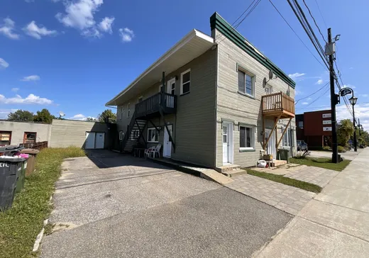 5-Plex for sale - 760-772 Rue l'Annonciation N., Rivière-Rouge, J0T1T0