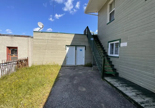 5-Plex for Sale - 760-772 Rue l'Annonciation N., Rivière-Rouge, J0T 1T0