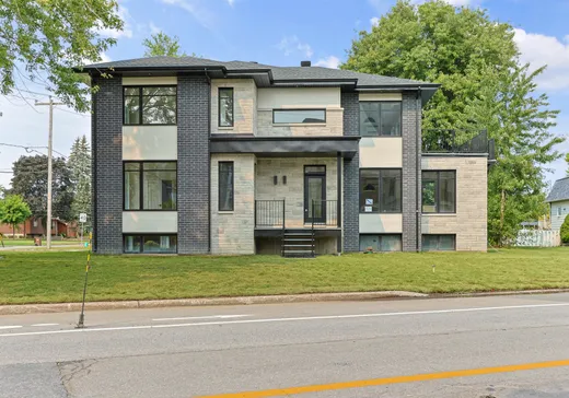 Duplex à vendre - 15 Rue Principale S., Delson, J5B 1Z3