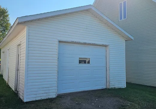 Duplex à vendre - 134-134A Rue Principale, Saint-Honoré-de-Témiscouata, G0L 3K0