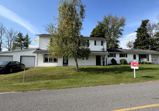 Triplex for sale - 351-355 Rue Bergeron, Huntingdon, J0S1H0