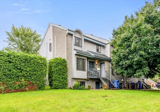 Triplex à vendre - 901 - 907 Rue Victor-Bourgeau, Boucherville, J4B8L3