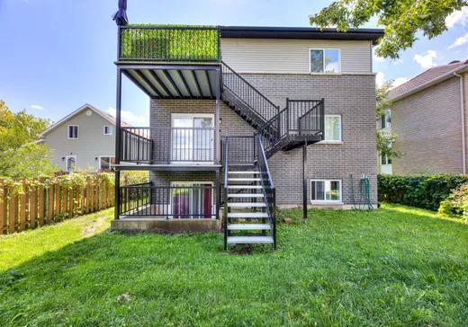 Triplex à vendre - 1299 Rue Préfontaine, Longueuil, J4K 3W9