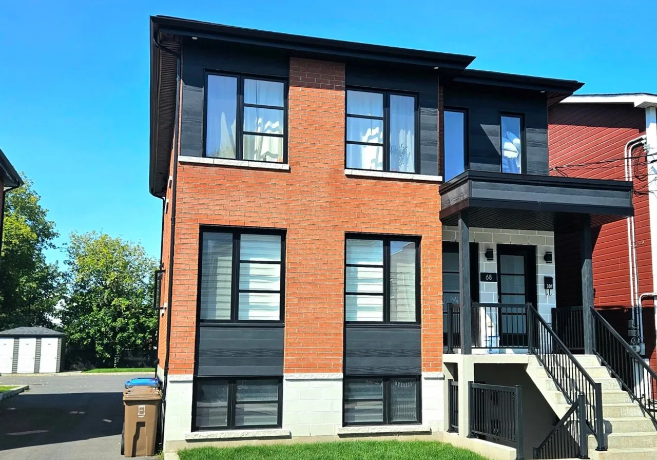 Triplex à vendre - 68 Rue Collin, Saint-Jean-sur-Richelieu, J3B 6B1