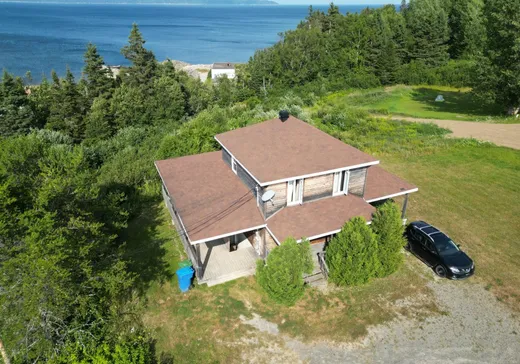 Duplex à vendre - 1791 Boul. de Douglas, Gaspé, G4X 2W9