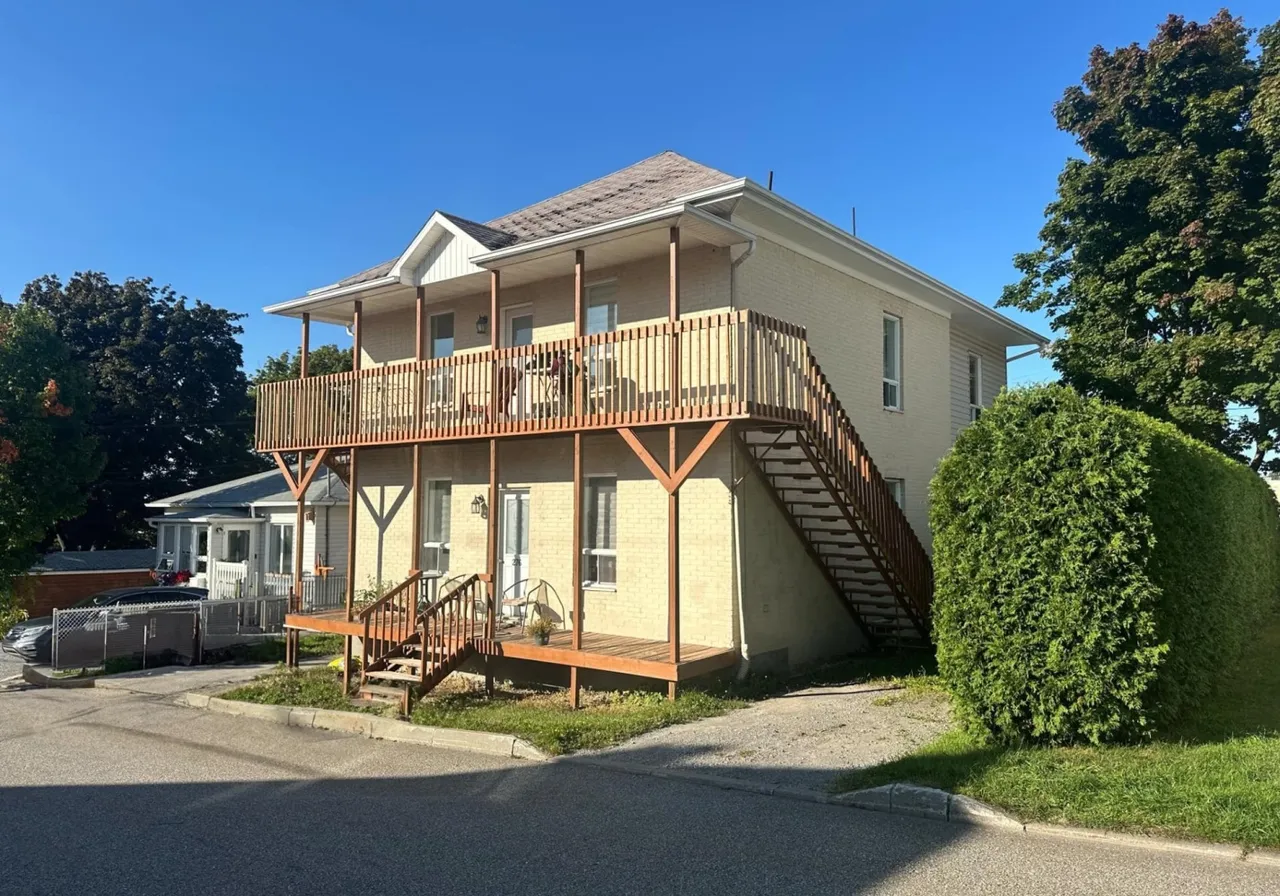 Triplex à vendre - 274 - 276 Rue Ste-Ursule, Rimouski, G5L 3B5