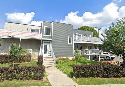 4-Plex à vendre - 70 Rue Meunier O., Laval-des-Rapides, H7N 4J5