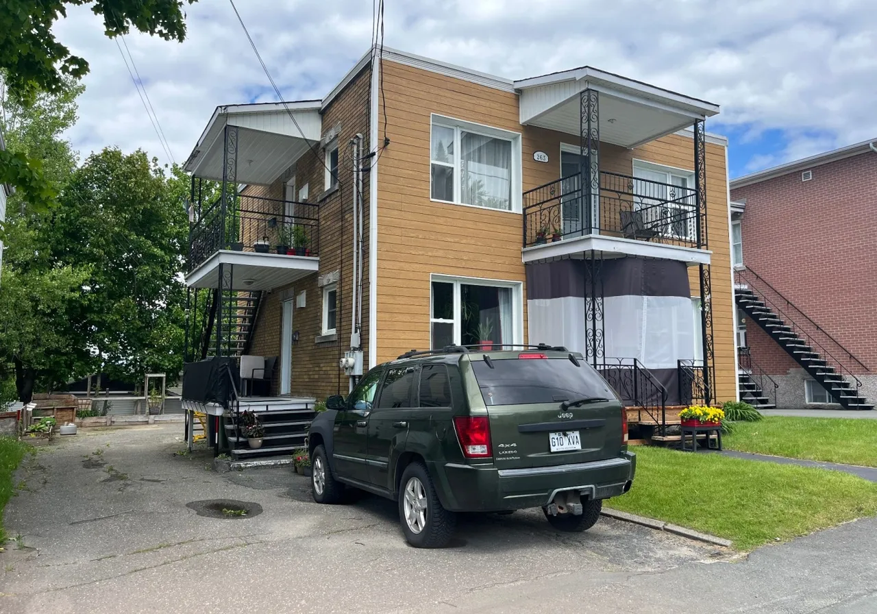 Duplex à vendre - 261 - 263 3e Avenue, Val des Sources, J1T 1W9