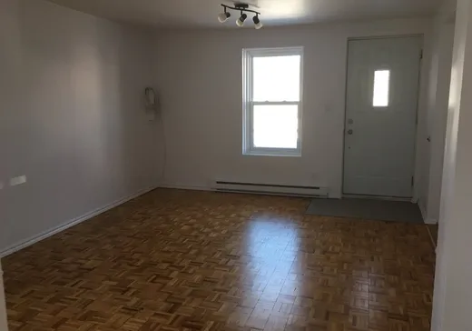 4-Plex à vendre - 1269 - 1289 Av. Sylva-Clapin, Saint-Hyacinthe, J2S 5S8