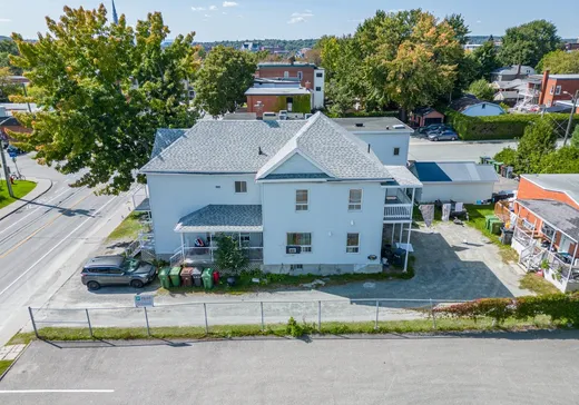 Triplex à vendre - 565 - 573 Rue du Conseil, Sherbrooke, J1G 1K2