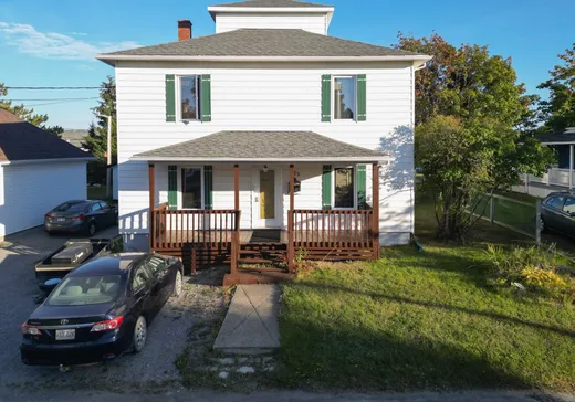 Duplex à vendre - 455 Rue Montcalm, Rimouski, G5L 4B2