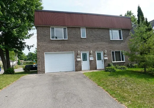 Triplex for sale - 2890 - 2894 20e Rue, Laval, H7R5S7