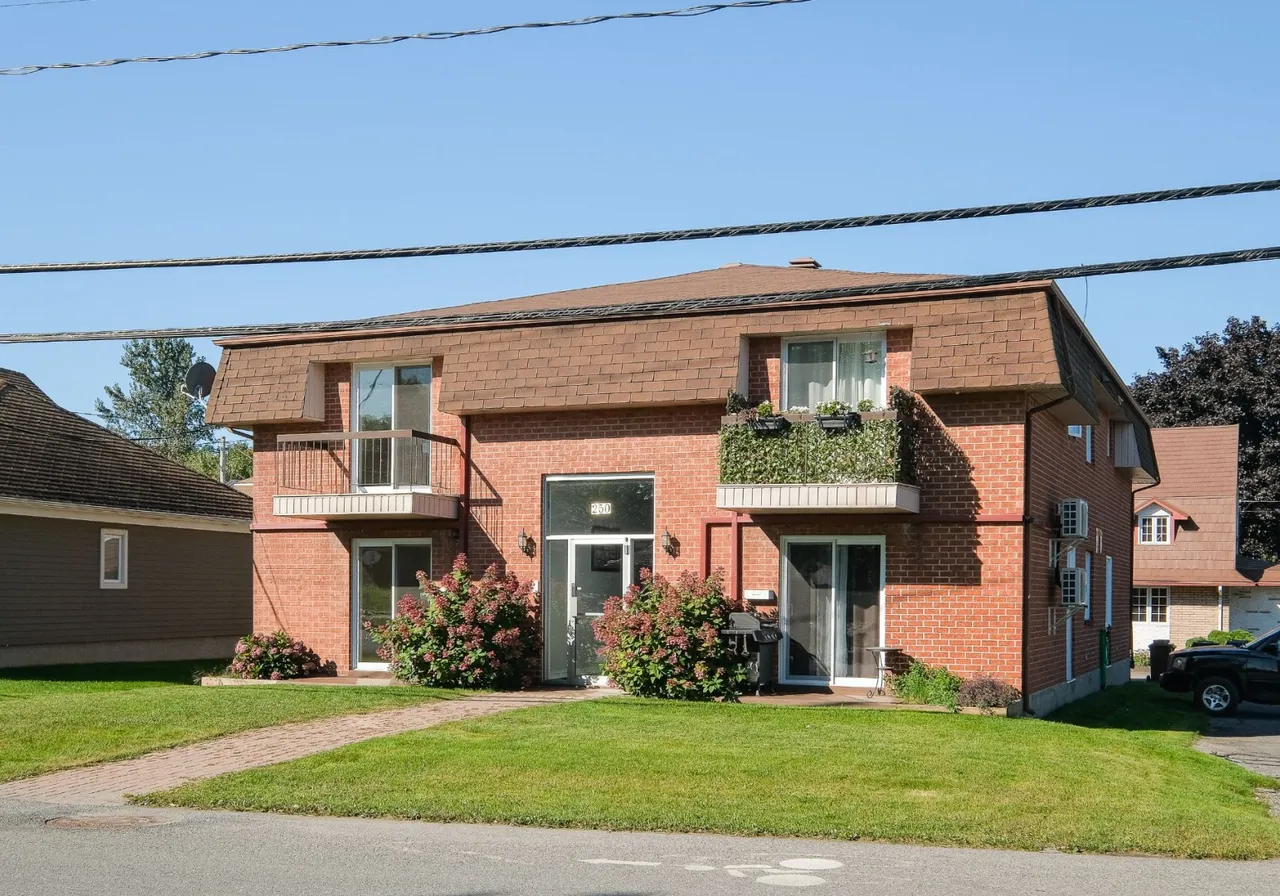 4-Plex à vendre - 250 Rue Alfred-Haineault, Châteauguay, J6N 0J3