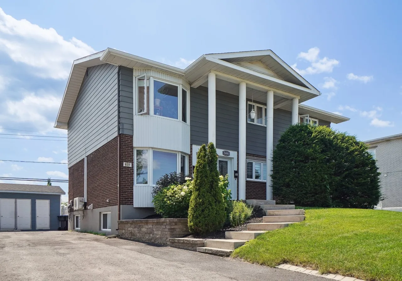 4-Plex à vendre - 578 - 580 Boul. Gouin, Saint-Jean-sur-Richelieu, J3B 3E9