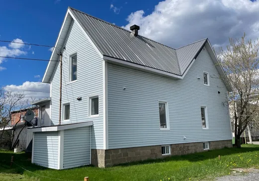 Duplex à vendre - 1720 - 1722 Rue St-Paul, Plessisville, G6L 1C2