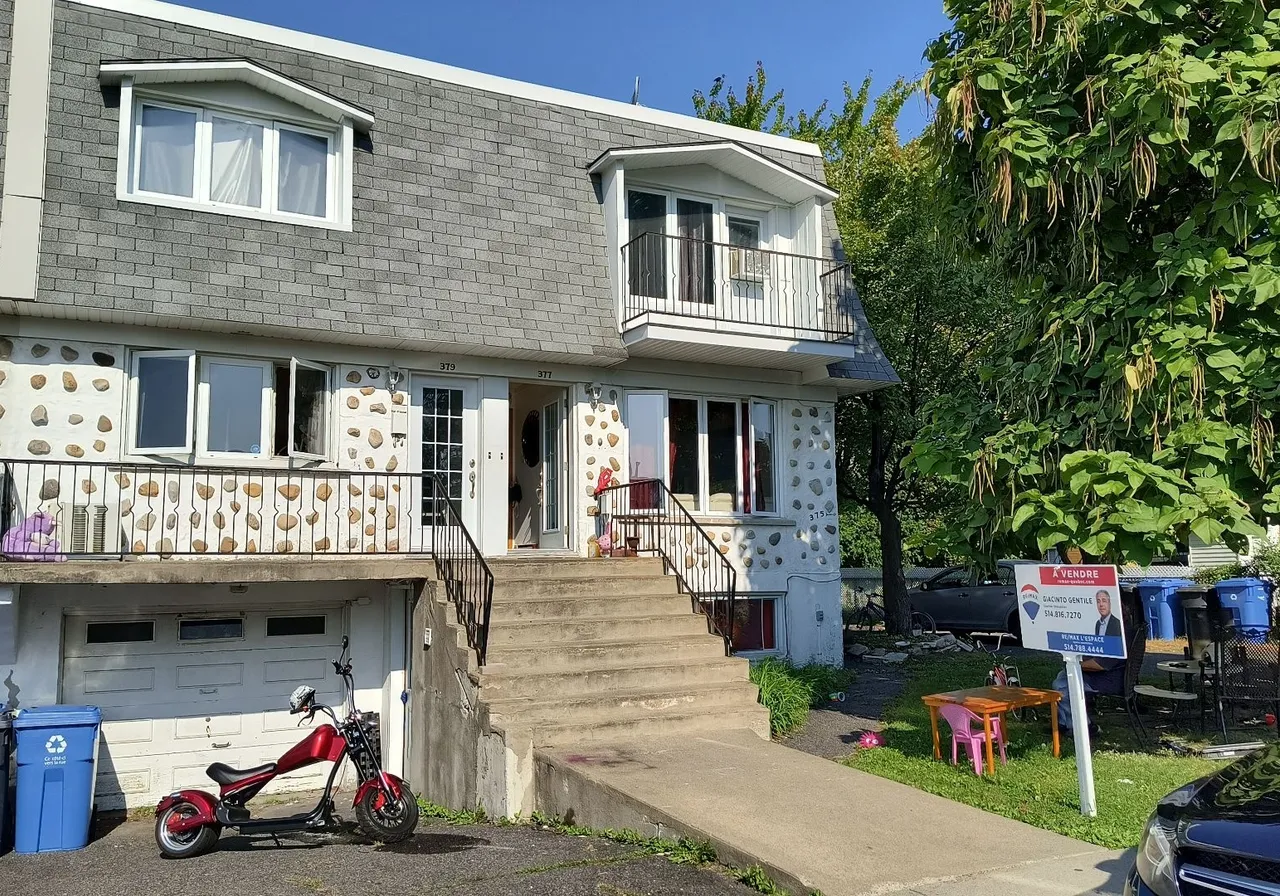 Triplex à vendre - 375 - 379 Rue Darveau, Longueuil, J4L 2T7