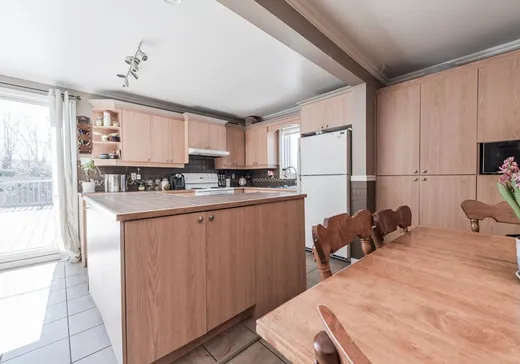 4-Plex à vendre - 402 Rue Bibeau, Massueville, J3P 2G2