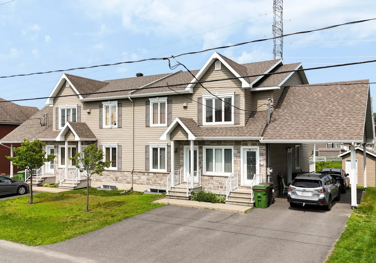 Duplex à vendre - 206 Rue St-Cyr, Victoriaville, G6T 2G4