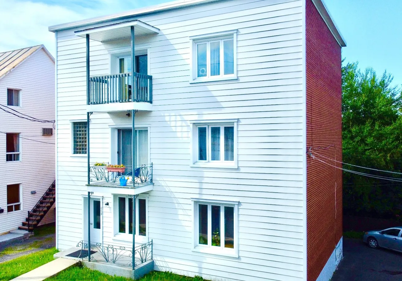 Triplex à vendre - 469 Rue St-Onésime, Lévis, G6V 5Z2