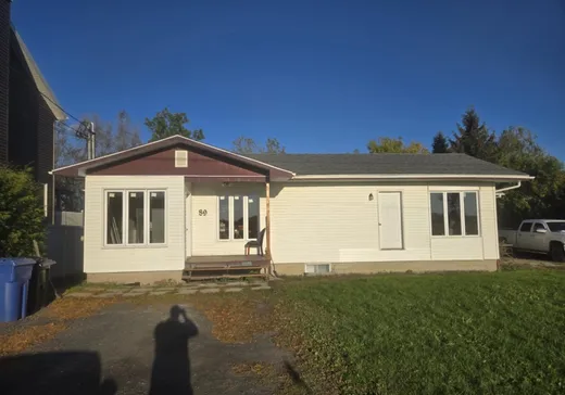 Duplex à vendre - 89 - 89A Ch. du Ruisseau-Barré, Marieville, J3M1P2