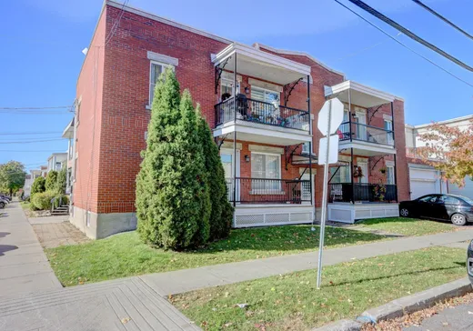 4-Plex à vendre - 2305 Av. St-Joseph, Saint-Hyacinthe, J2S 5L5