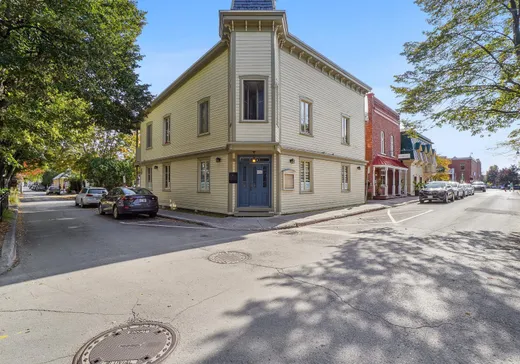 Triplex à vendre - 193-195 Rue Ste-Marie, Terrebonne, J6W3E2