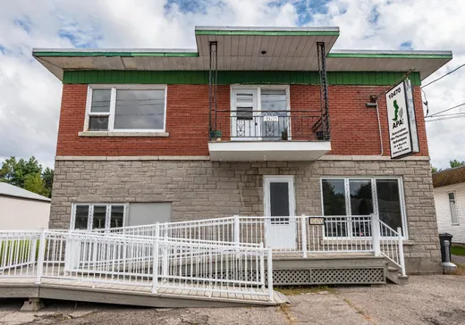 Duplex for sale - 10470-10472 Boul. St-Jean, Trois-Rivières, G9A5E1
