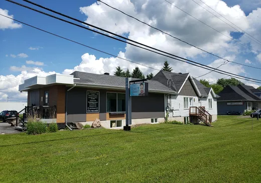 4-Plex à vendre - 144-148 Route Campagna, St-Henri-de-Levis, G0R3E0