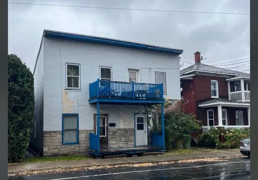 Triplex for sale - 758-762 1re Rue, Saint-Jean-sur-Richelieu, J2X3C3