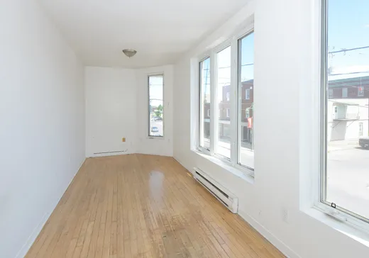 4-Plex à vendre - 18-20 Rue Jacques-Cartier, Salaberry-de-Valleyfield, J6T 4P6