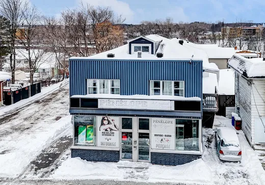 Duplex à vendre - 522-528 Rue St-Georges (St-Jerome), Saint-Jérôme, J7Z5B3