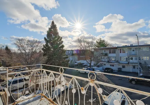 Triplex à vendre - 2503-2507 Rue Vimont, Longueuil, J4L 3Y6