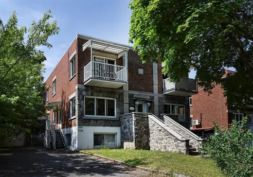 5-Plex for Sale - 6730-6736 Boul. St-Michel, Montreal (Rosemont–La Petite-Patrie), H1Y 2G3