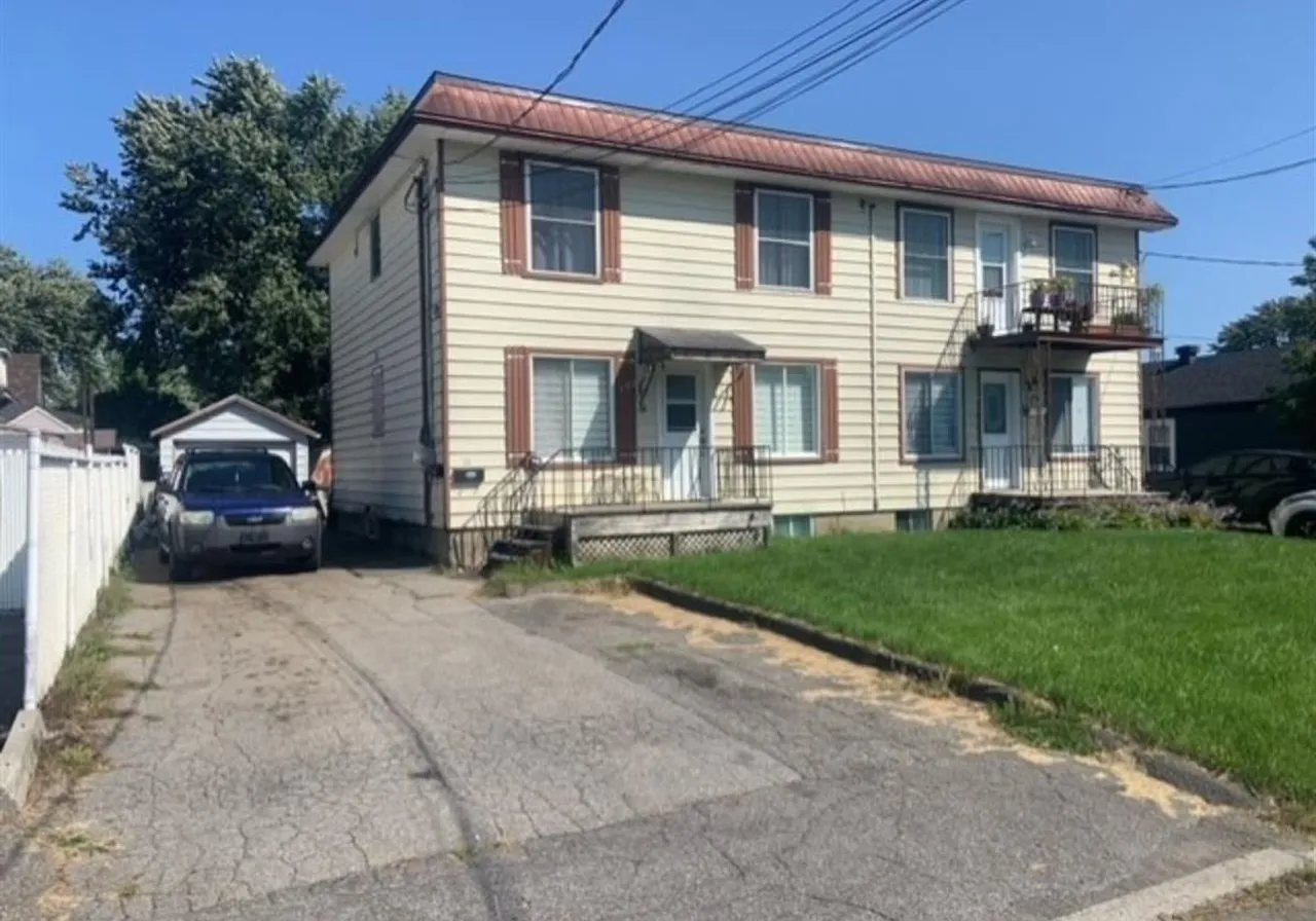 Duplex à vendre - 157-157A Rue Viau, Salaberry-de-Valleyfield, J6T 4Y5