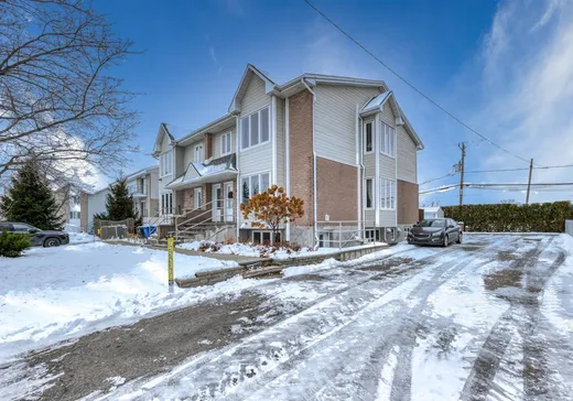 Triplex for Sale - 675 Rue Pie-XII, Vaudreuil-Dorion, J7V 8S2