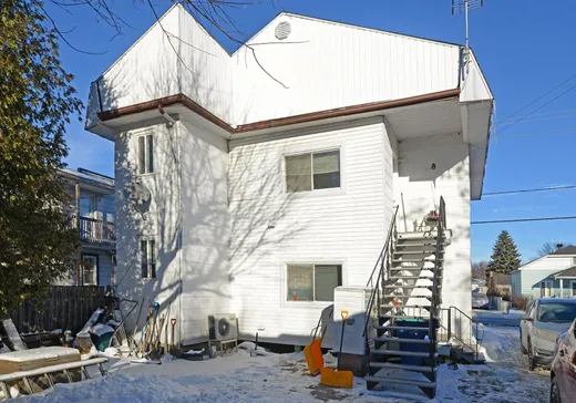 Duplex à vendre - 216-218 Rue Jacques-Cartier, Salaberry-de-Valleyfield, J6T 4S5