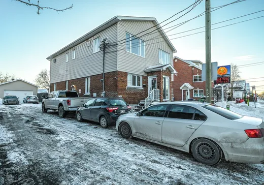 4-Plex à vendre - 291-293 2e Avenue, Saint-Jean-sur-Richelieu, J2X 2B5