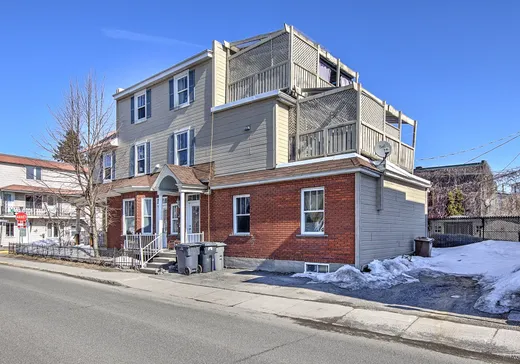 4-Plex à vendre - 345-347 Rue St-Viateur, Joliette, J6E 4Y8