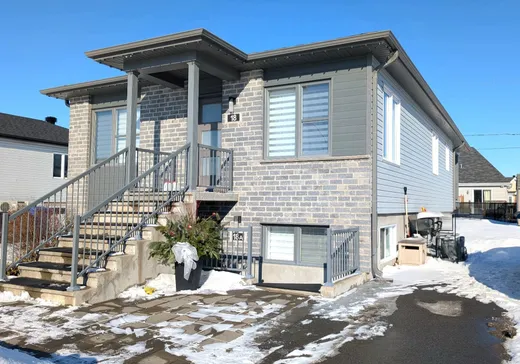 Duplex for sale - 18-18A Rue de la Ferme, Sainte-Martine, J0S1V0