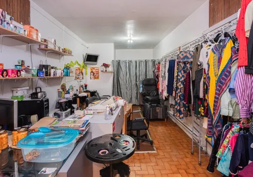 4-Plex for Sale - 9060 Boul. St-Michel (9060-9066), Montreal (Villeray), H1Z 3G5