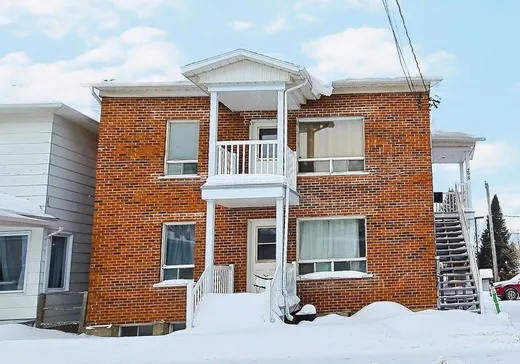 Duplex à vendre - 295-297 Rue St-Jacques O., Plessisville, G6L5C7