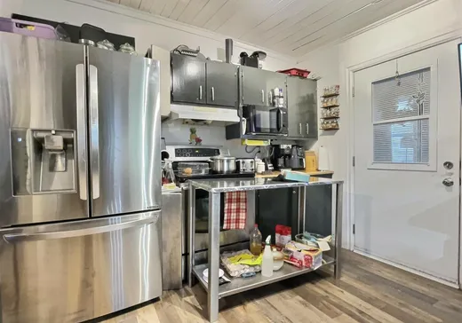 Triplex à vendre - 1470-1474 Av. St-Louis, Plessisville, G6L 2M8
