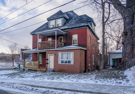 Triplex for Sale - 110-112 Rue Aberdeen, Sherbrooke, J1H 1V7