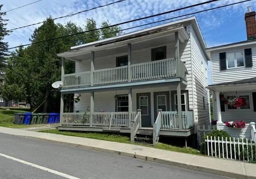 Triplex for sale - 360-364 Rue Dufferin, Stanstead, J0B3E0