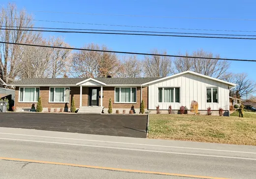 Duplex à vendre - 94 Rue Girouard, Victoriaville, G6P 5T3