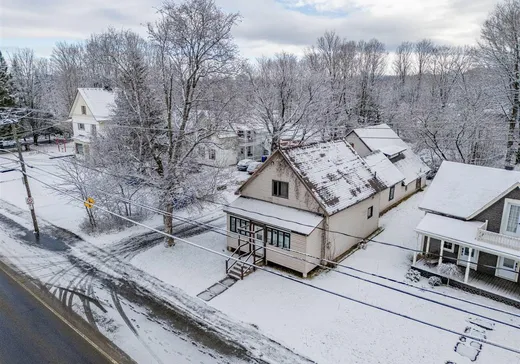 4-Plex à vendre - 750 Rue Dufferin, Stanstead, J0B 3E0
