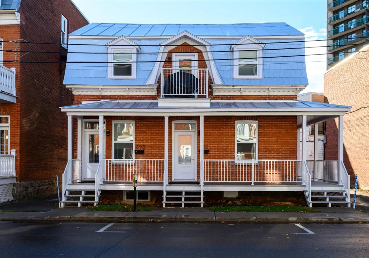 Duplex à vendre - 393-395 Rue Laviolette, Trois-Rivières, G9A 1V1