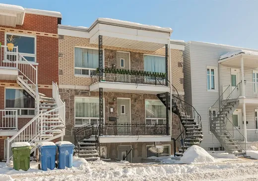 Triplex à vendre - 212-214 Av. Bélanger, Vanier, G1M 1V5